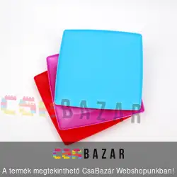 Műanyag szögletes lapos tányér közepes 20x20 cm